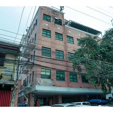 M28 Hotel And Apartments Quezon City Zewnętrze zdjęcie